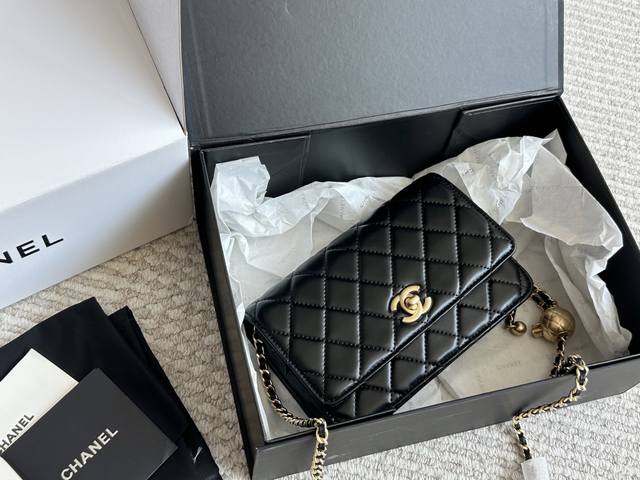 Full package upgrade version Size: 20*13cm Lambskin high quality Woc. Gold ball