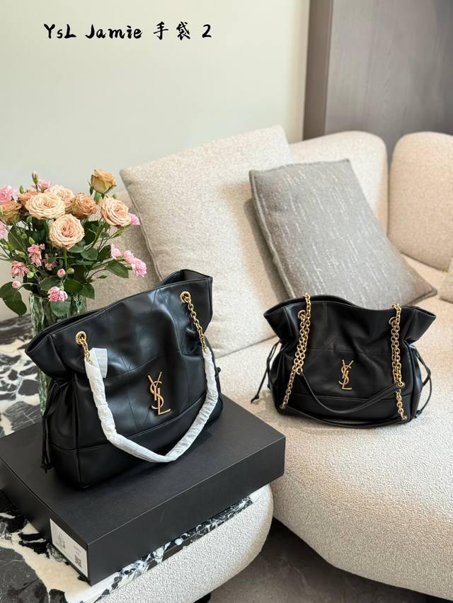 Ysl's new Jamie handbag instantly ignites a spark of fashion. The exquisite desi