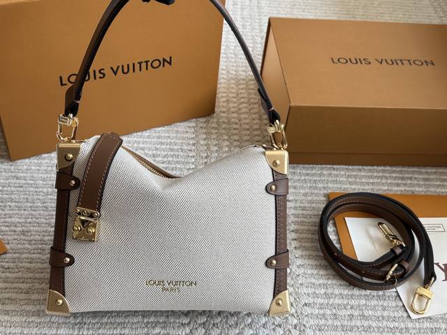 replica size: 23 * 16cm super time and space hot style Lv 25 king bomb new bag T