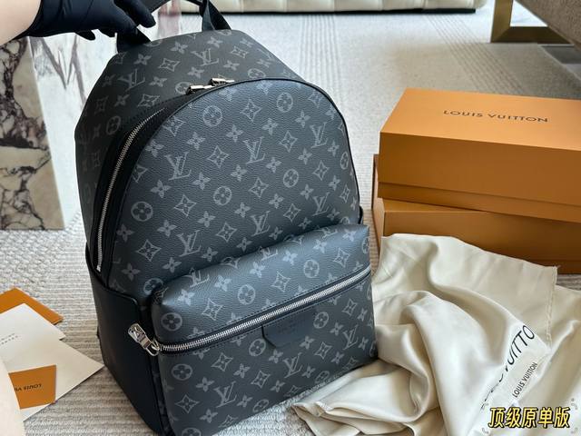 A replica of the classic pure cowhide monogram backpack, a must-have for trendy