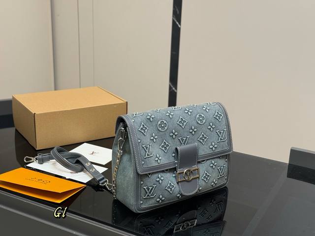 with folding high-end version Size: 30.22cm New model No need to introduce it in