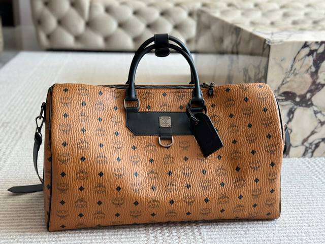 Size: 45*25cmcm Monsoon travel bag out! K45 travel bag has a high-value retro li