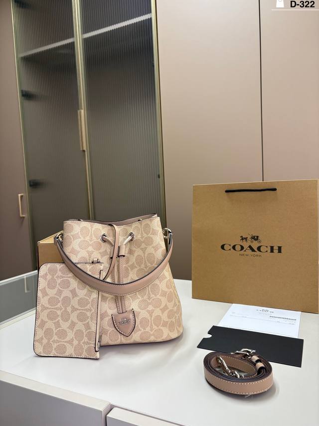 Coach Tote Bucket is very refreshing to carry in the summer D-322 size 22