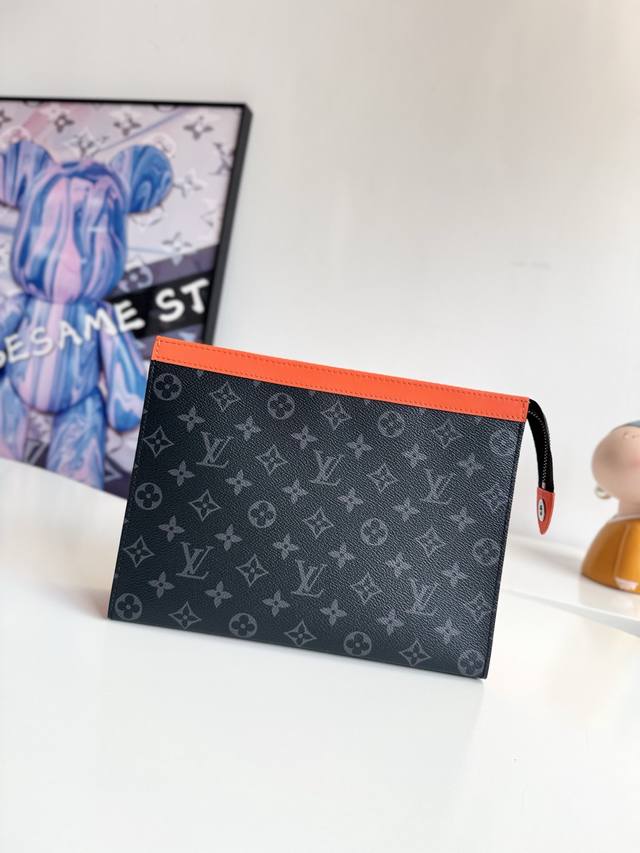Exclusive photos of the original overseas M26031 orange! The Pochette Voyage me
