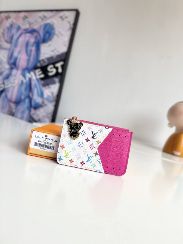Exclusive photos of the original M14155 in rose red! This Romy cardholder, part