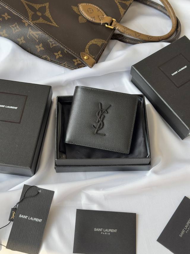 Ysl Men's wallet can hold coinsMonogram bifold wallet, decorated with metal Ysl