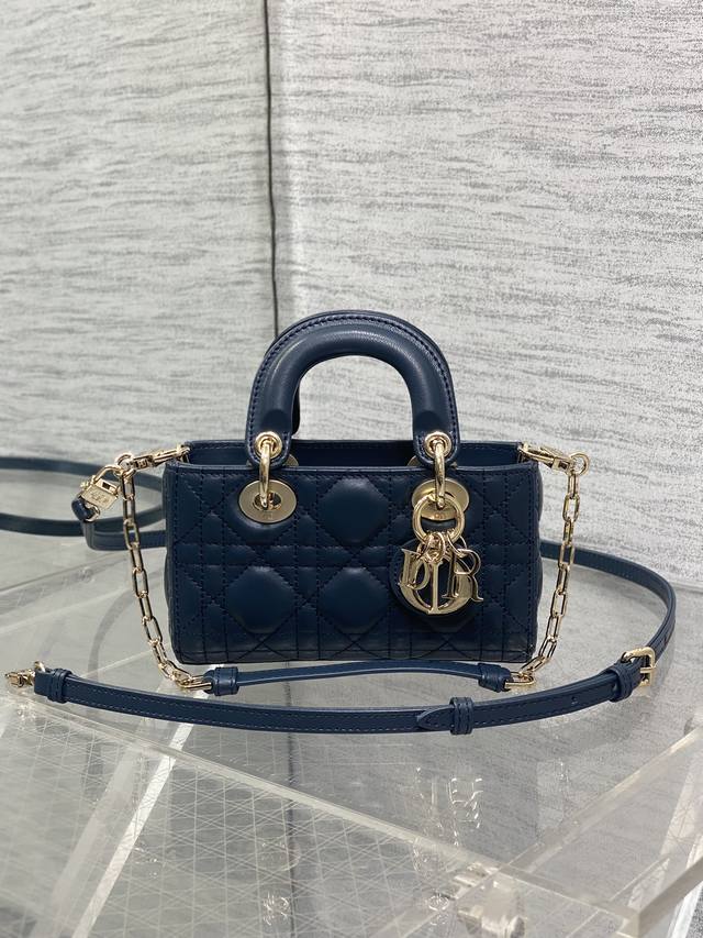 Original factory packaging D-Joy Bag in sheepskin. Fashion is truly a rebirth,