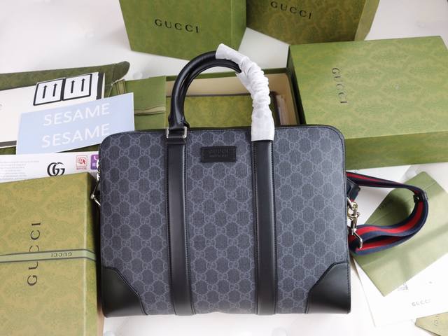 Priced in Volume Introduction: This hot-selling briefcase series features a det