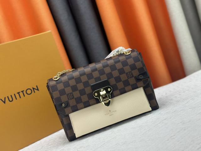 Saint Placide Handbag N40108 N40109 N40113 N40312. The signature Damier Eb