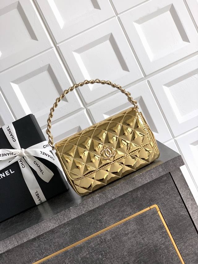 This top-tier, original gold Ohanel 25P hidden-style evening bag is a super cut