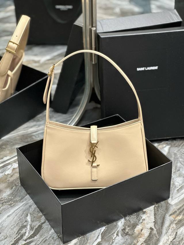 Special Price Original Soft Grain Leather_ Underarm Bag Le5A7 Bag Highly Recomme