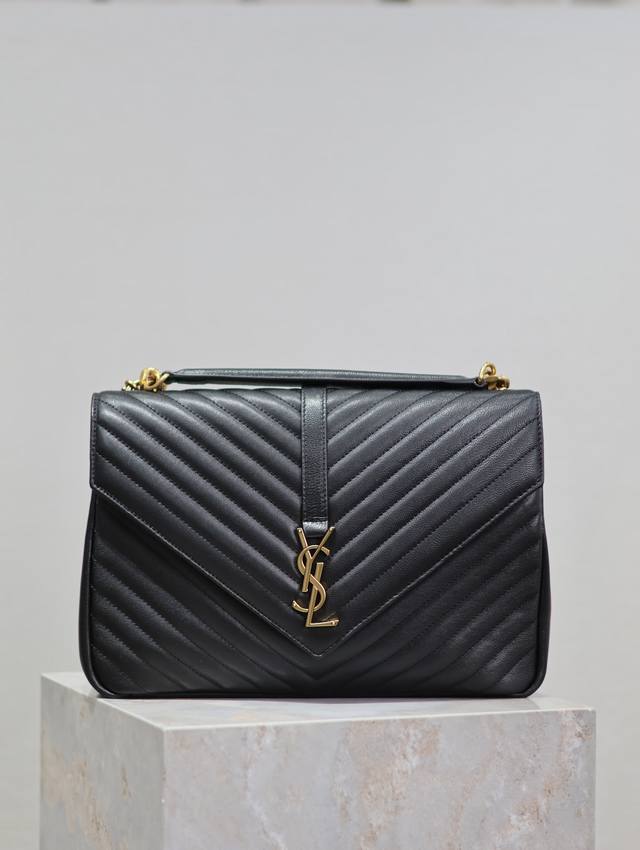 Black with Gold Buckle_32cm #Monogram College# The original leather version of Y
