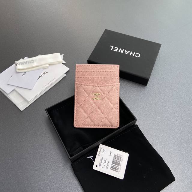 Premium hardware and original leather Chanel card holder series DDD. Stitched c