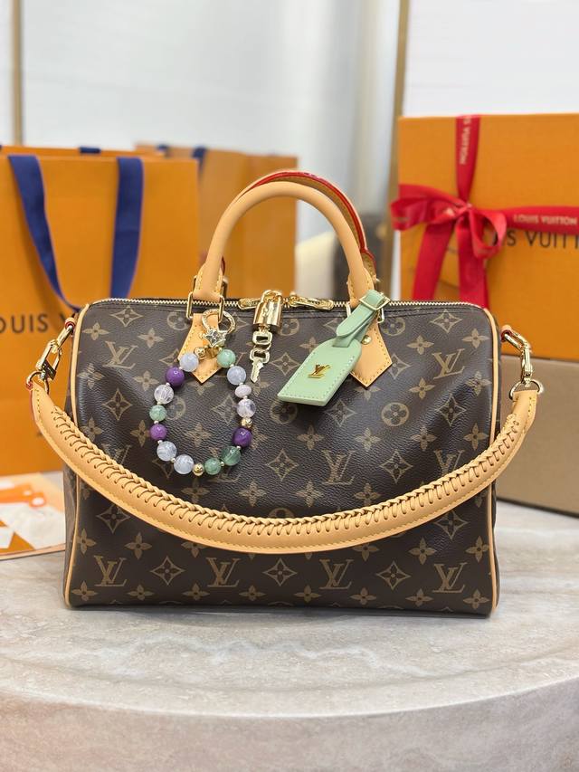 Top-of-the-line original Speedy Soft 30 Lucky handbag M15107 monogram This Speed