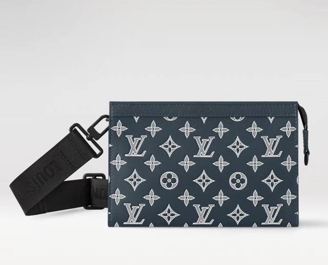 Top-quality original, original, and real-life photos of the Gaston wallet in em