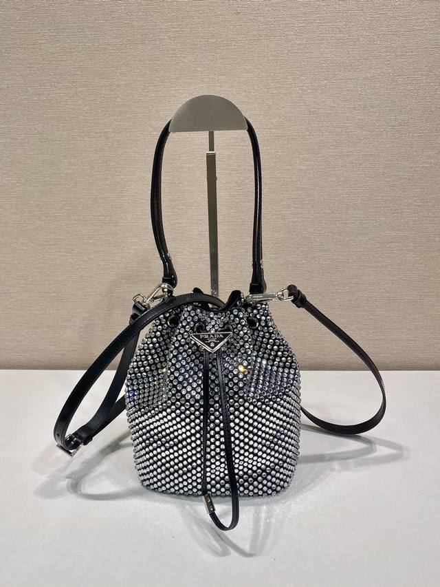 Premium Original Factory Packaging Crystal Bucket Bag 1Be067 This crystal bucke