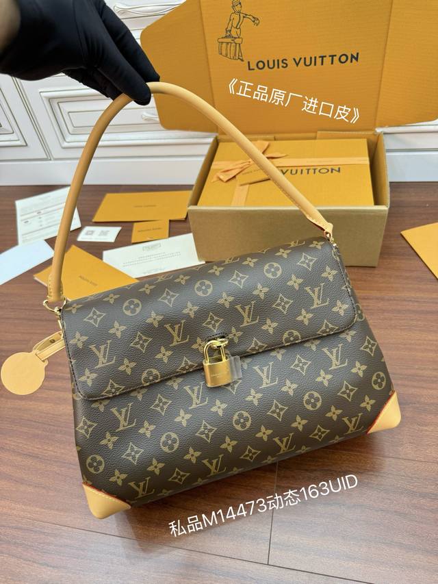 Authentic original imported leather private products are channel goods first mod