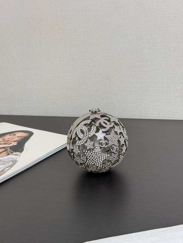 In stock 25A High-end Handicraft Series Star Hollow Spherical Evening Bag Star