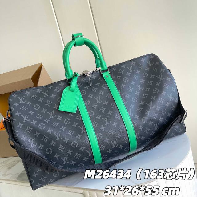 163C01 Chip Version Internal Price: P 55cm Style Number: M26434 Green Original E