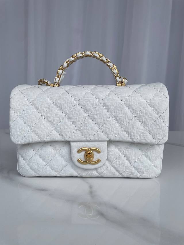 Small Large Brand: Chanel Model: As5702, White Description: Original quality, a