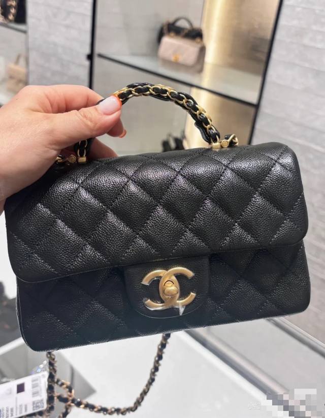 Small Large Small size 5701 shipped! The Ohanel 25B caviar leather tote bag with