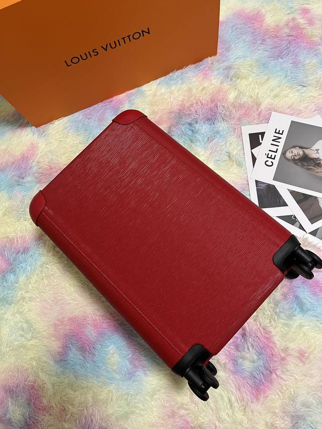 High-end LV luggage with color-changing leather, customs lock, universal wheels