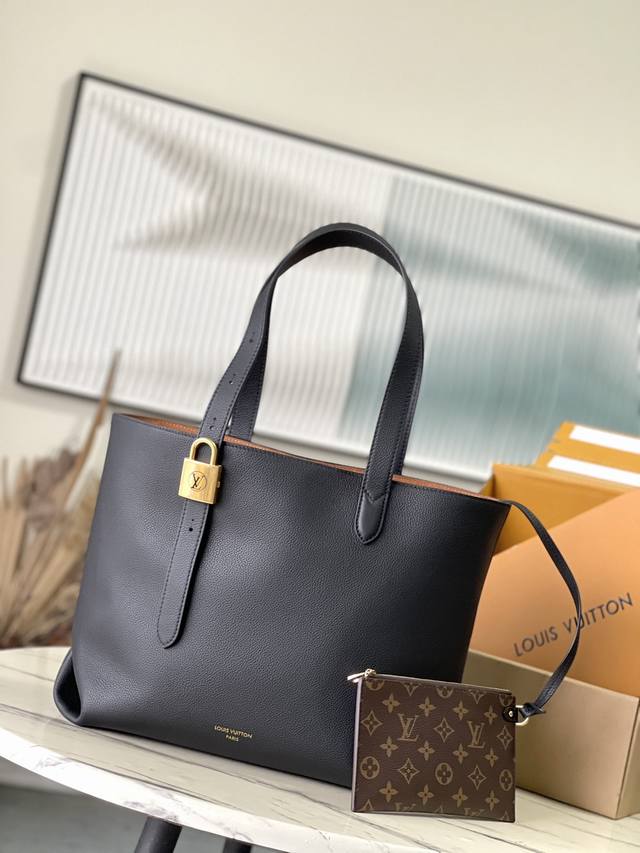 Top-grain leather, original M25341, black. This Low Key Cabas medium handbag is