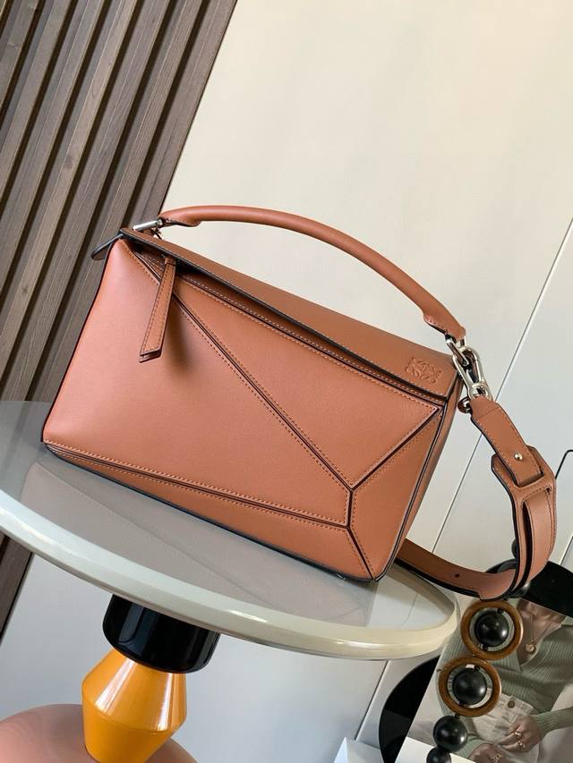 Geometric 29cm Puzzle Handbag ~ Original imported lychee-grained cowhide. The Lu