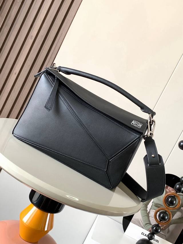 Geometric Bag 29cm Puzzle Handbag ~ Original imported calfskin plain weave. Luoj