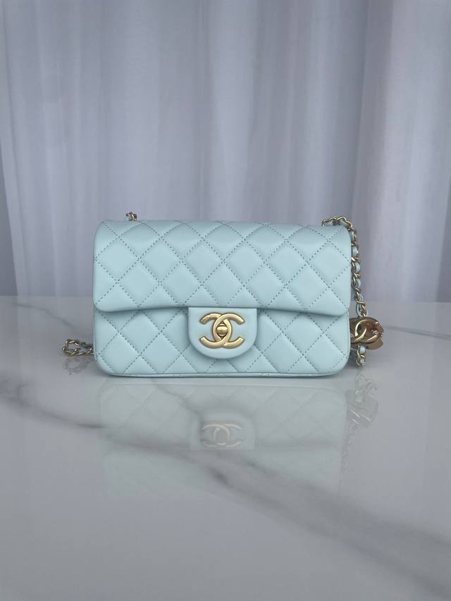 Brand: Chanel Model: As5759 Blue Description: Original quality, classic work, t