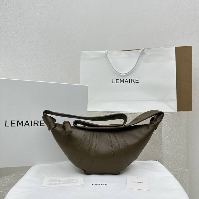 Small lychee brown Christophe Lema Croissant Bag The minimalist Lemaire Virgo ba