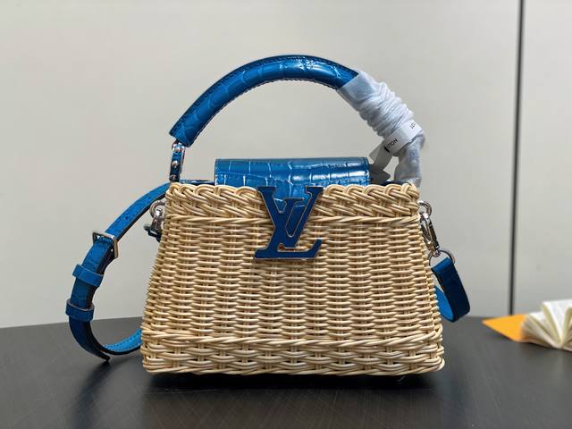 Top-grade original M88126 Blue Woven Crocodile Print Cap Na Ying Style Capucines