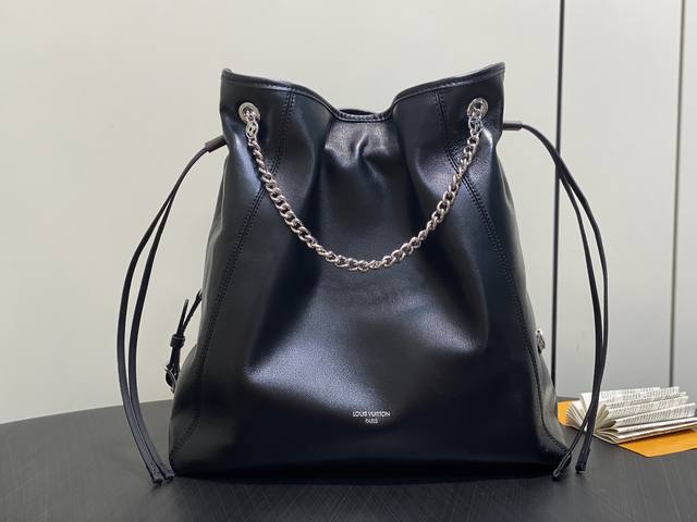 Top-quality original M25545 black full leather chain shopping bag Off Duty Vibe