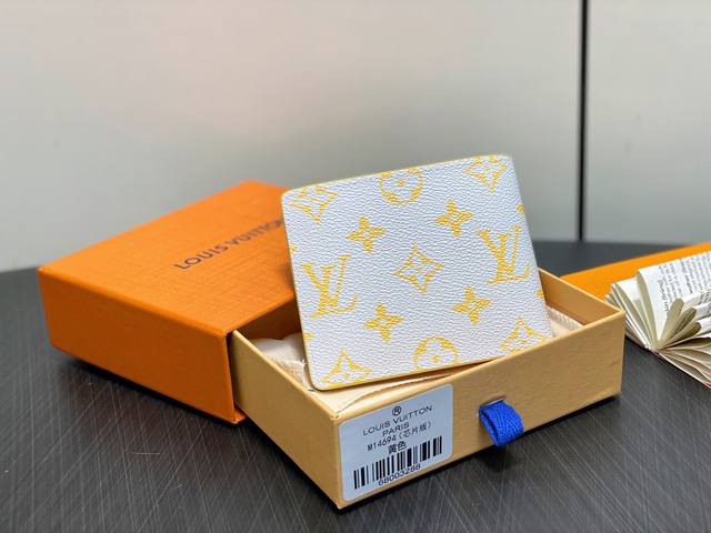 Top-grade original M14694 yellow short suit wallet. This new men's short Multipl