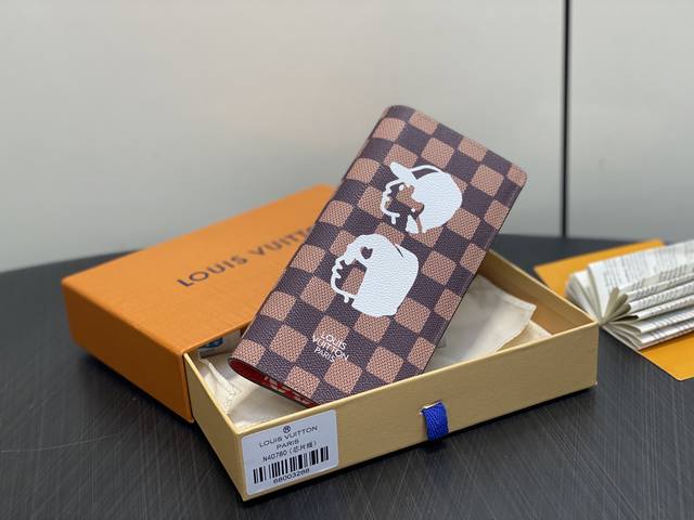 Top-quality original N40780, a long suit wallet featuring a Nigo collaboration