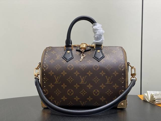 Top-grade original M26181 monogram catwalk-style shoulder bag, Trunk Speedy 25.