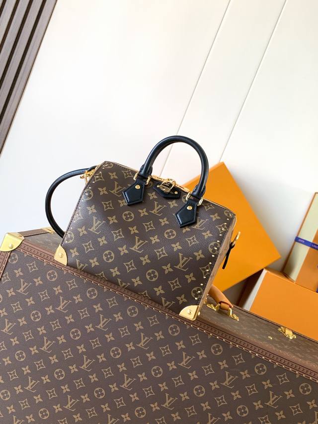 Top-grade original single, variable code chip M26181 Louis Vuitton's Trunk serie