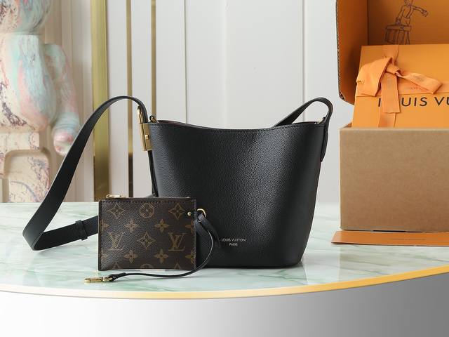 Top-quality original, original, and in-house photos. M25543 black full-leather b