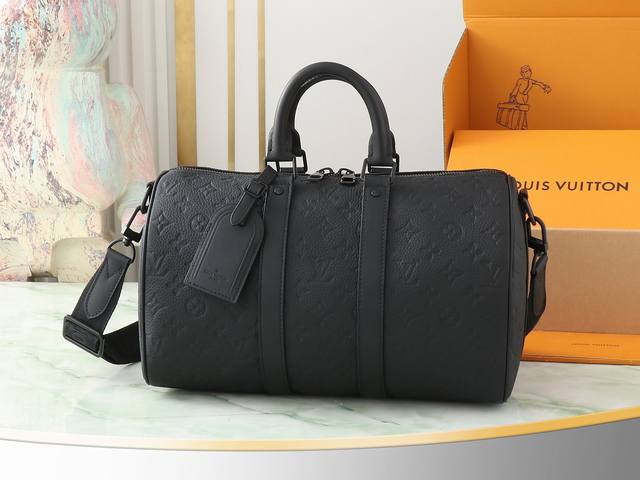 Top-quality original, original, and original photo of the M22765 black full-leat