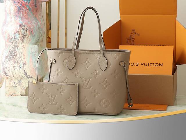 Top-quality original, original, and in-house photograph: M45686 gray embossed M