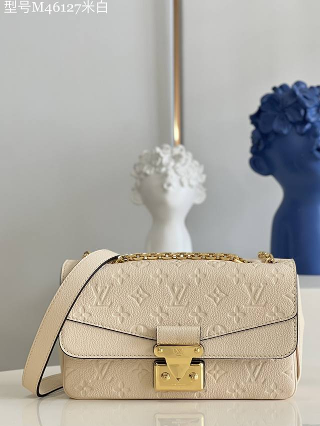 Top-quality original, original, and real-life photos of M46127 off-white emboss