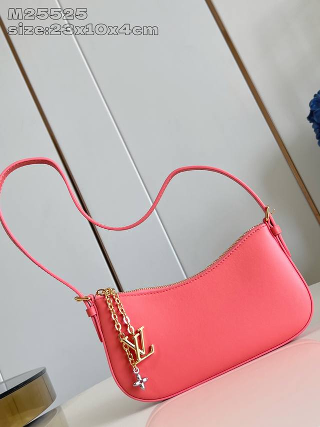 Top-quality original, original, and real-world photos. M25525 Rose Red. This Po