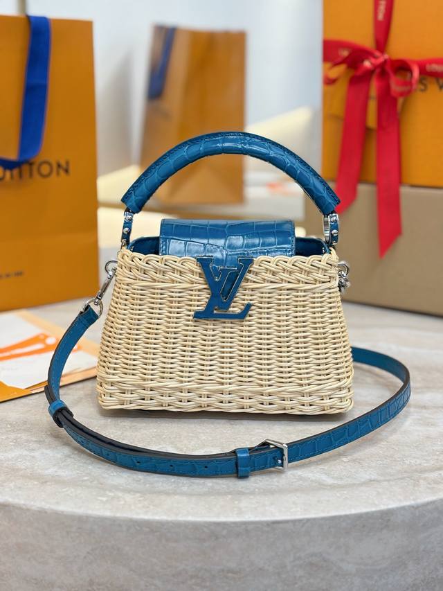 N88126 Blue Mini Crocodile-Embroidered Cap. Na Ying's Capucines mini handbag in