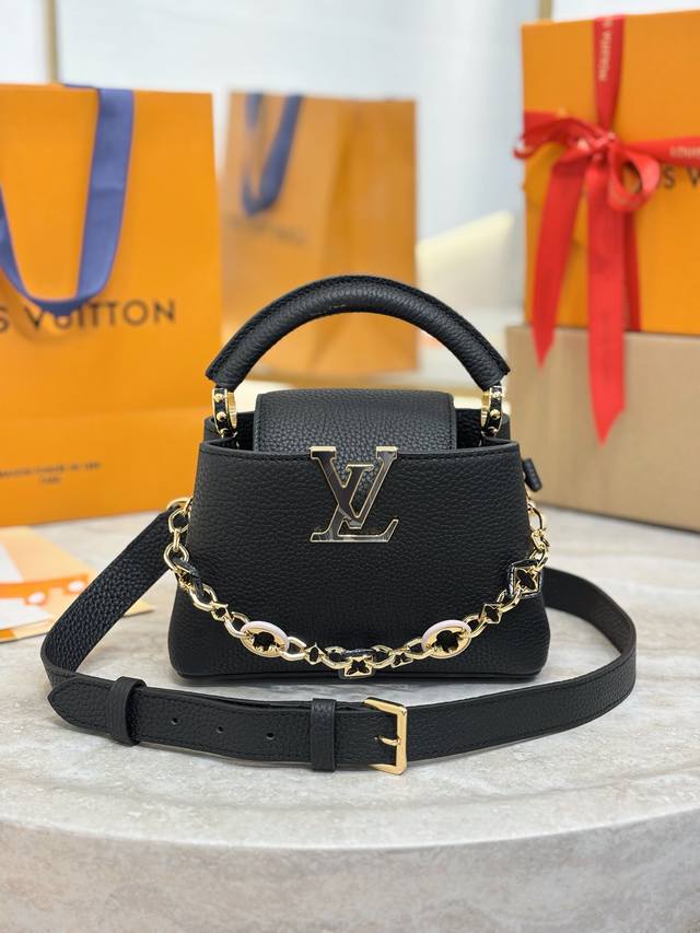 M14970 Black Mini DDD. The Capucines collection, named after the Parisian street