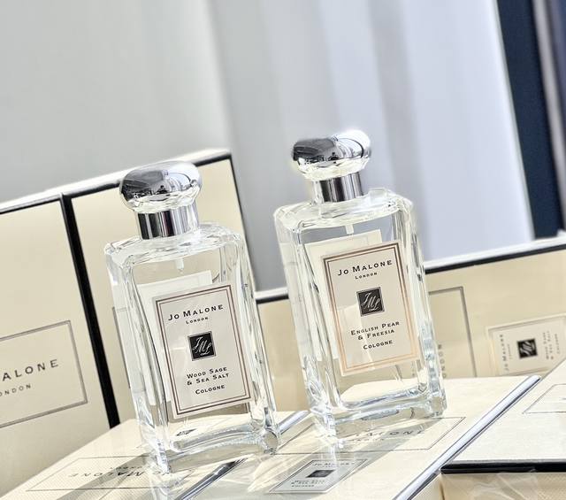 Original quality DDD. Two of Jo Malone's most iconic fragrances are also among t