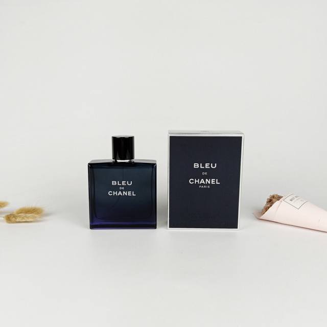 Original quality Actual shot, in stock 50 Ml and Ml Chanel Blue Men's Edt Eau d