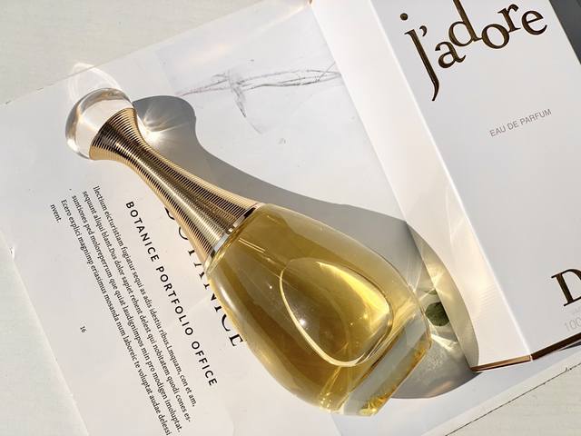 Original quality A truly exceptional fragrance! ML Christian Dior J'adore Eau d
