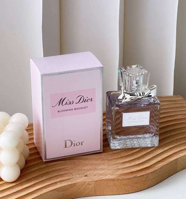 Original quality Dior Miss Dior Blooming Eau de Parfum Miss Dior is the first an