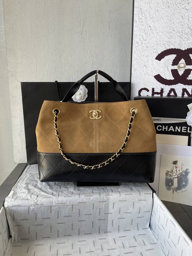 Top-quality goods_ French high-end custom Chane1 high-end handmade suede bags ar