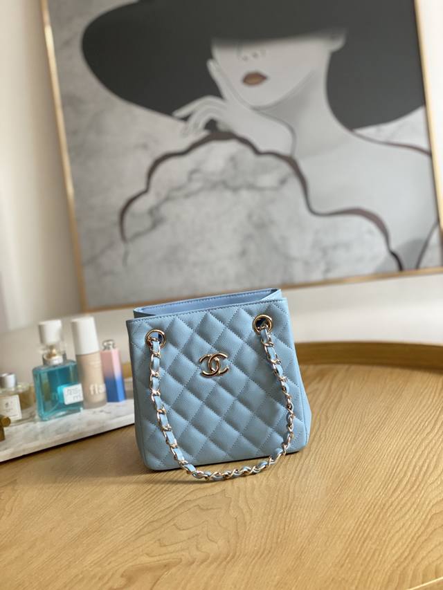 Limited Edition Invincible Mini Bucket Bag 3176-It is so exquisite and beautiful